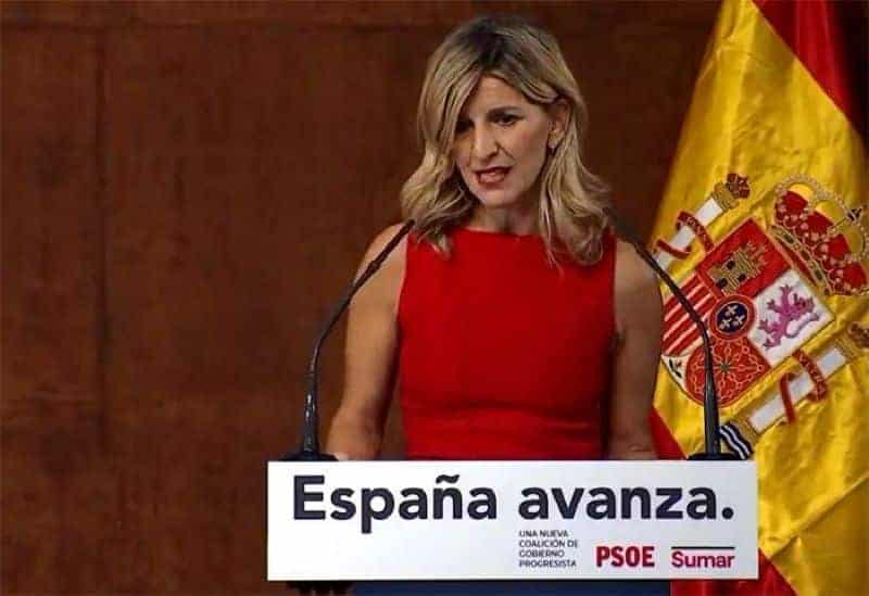 Yolanda Díaz. "El acuerdo de gobierno firmado con el PSOE es un acuerdo ...