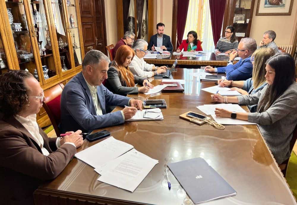 O Concello de Lugo impulsa novos contratos para mellorar servizos ...