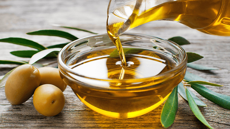 España rozará los 1,6 millones de toneladas de aceite de oliva en la ...